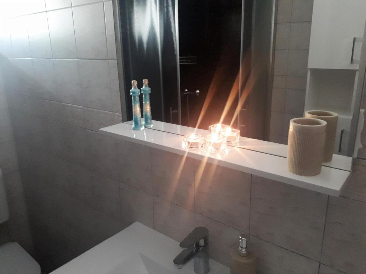 Apartment Terra Rossa Каштелир Экстерьер фото
