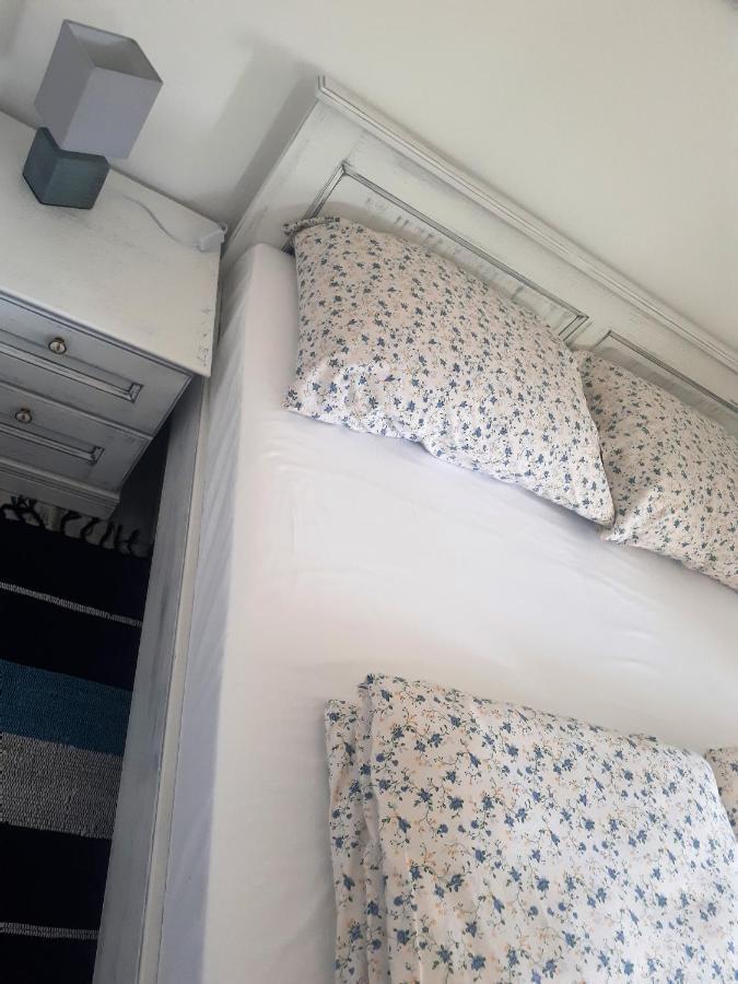 Apartment Terra Rossa Каштелир Экстерьер фото