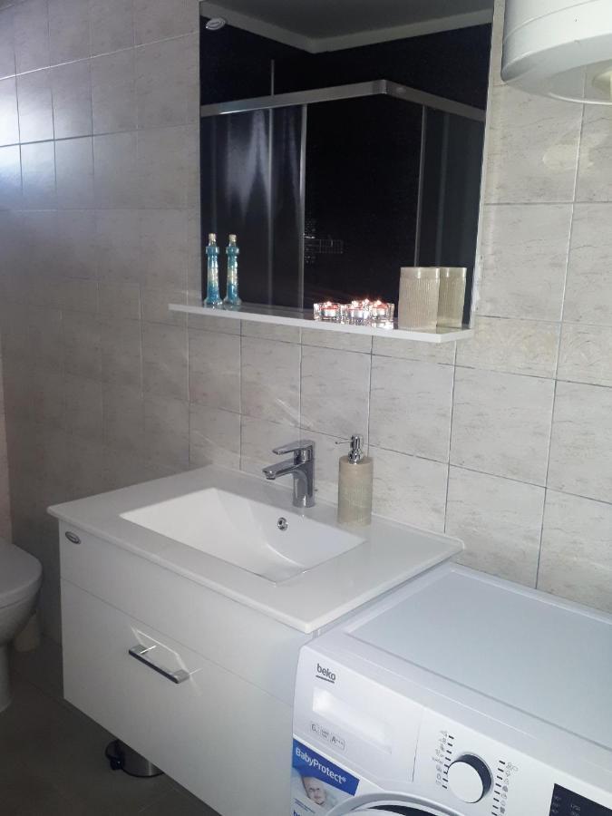 Apartment Terra Rossa Каштелир Экстерьер фото