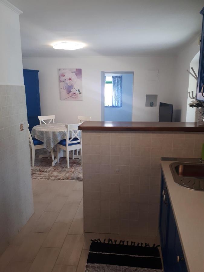 Apartment Terra Rossa Каштелир Экстерьер фото