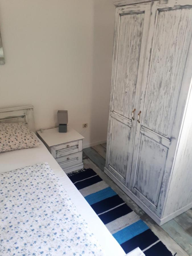 Apartment Terra Rossa Каштелир Экстерьер фото